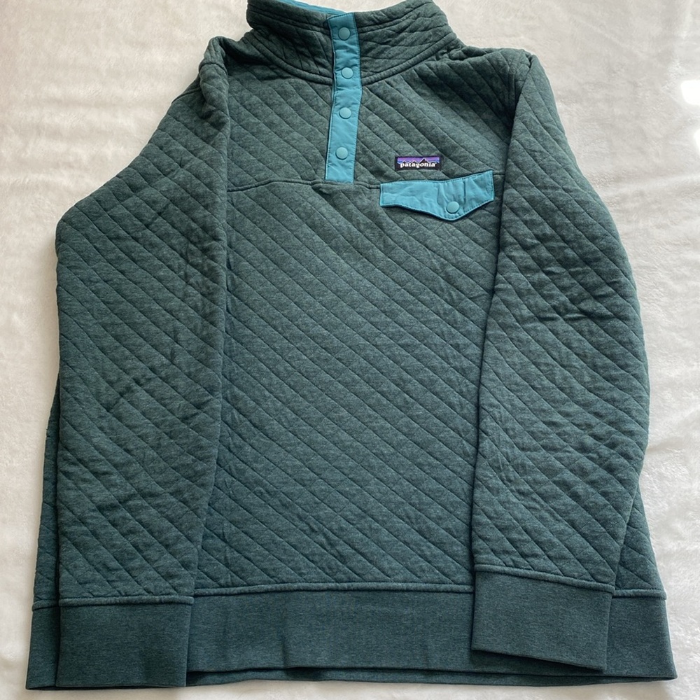 Patagonia Quilted Snap T